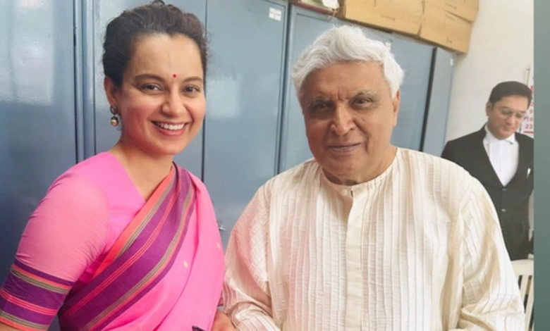 Kangana Ranaut and Javed Akhtar resolve their defamation case , poses together