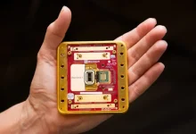 The Majorana 1. Photo by John Brecher for Microsoft.