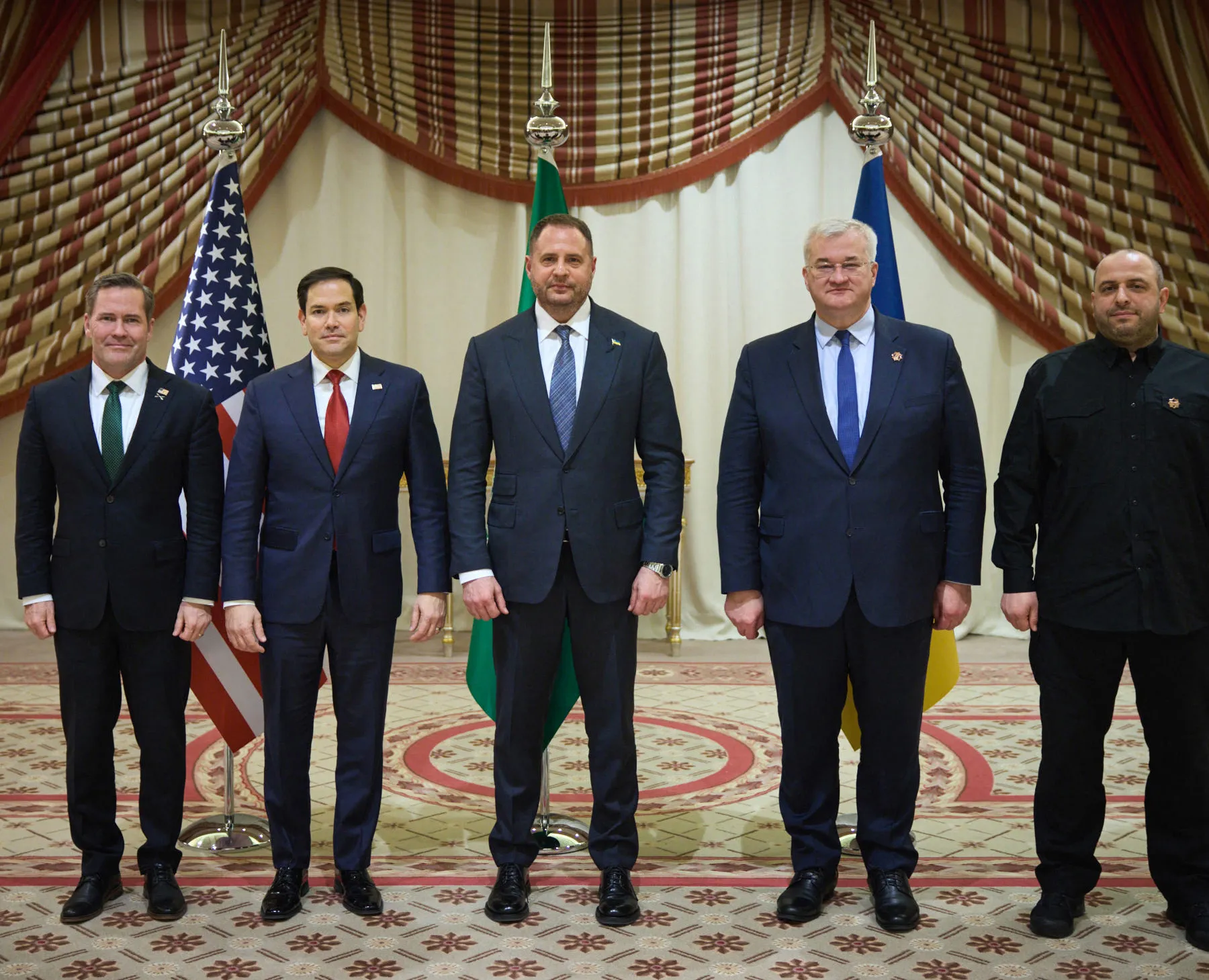 Headline: Ukraine Accepts U.S.-Proposed 30-Day Ceasefire with Russia After Saudi Arabia Talks