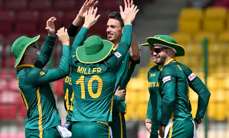 England Collapses to 179 as South Africa Clinches Semi-Final Spot!