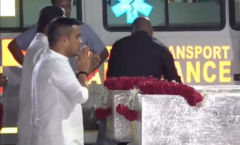 Bodies of Pahalgam Terror Attack Victims from Bhavnagar Brought to Ahmedabad; Leaders Including Harsh Sanghavi Pay Tribute