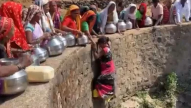 Watch: Women Risk Lives Climbing Down Wells Amid Maharashtra’s Water Crisis