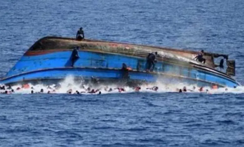 China tour boats capsize in Guizhou. Heavy rain causes Liuchong River accident; many missing.