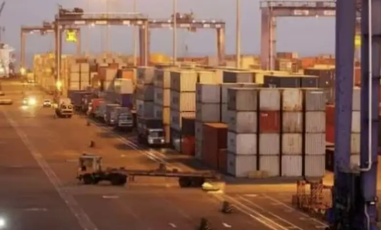 In a tit-for-tat move, India has banned imports of several items from Bangladesh via land routes.
