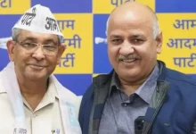 In a major setback to the Aam Aadmi Party in Delhi, 13 councillors have resigned from the party and announced the formation of a separate faction.