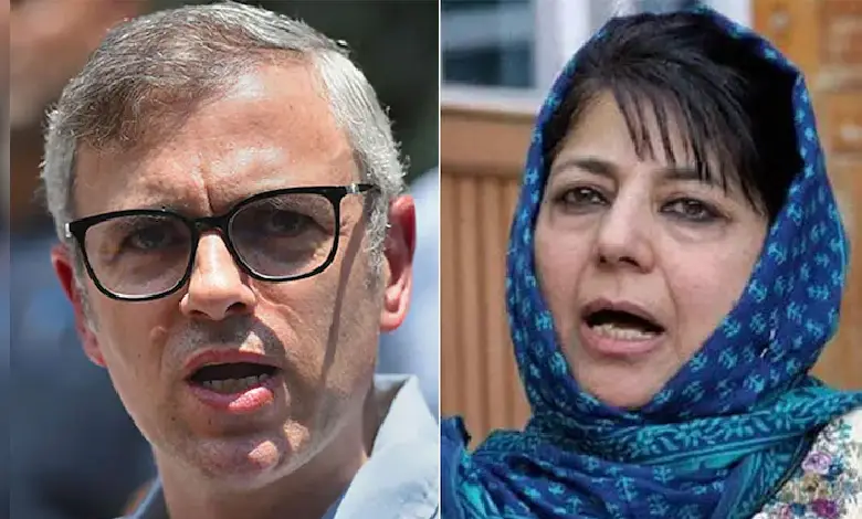 A public spat broke out between Jammu & Kashmir Chief Minister Omar Abdullah and his predecessor, Mehbooba Mufti, on social media on Friday over calls for revival of the Tulbul Navigation project.