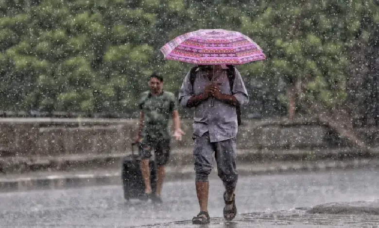An orange alert has been issued for Delhi and parts of the National Capital Region today as residents are likely to experience dust storms.