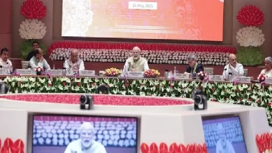 Prime Minister Narendra Modi asked states to work towards "future-ready" cities and develop at least one tourist destination at par with global standards.