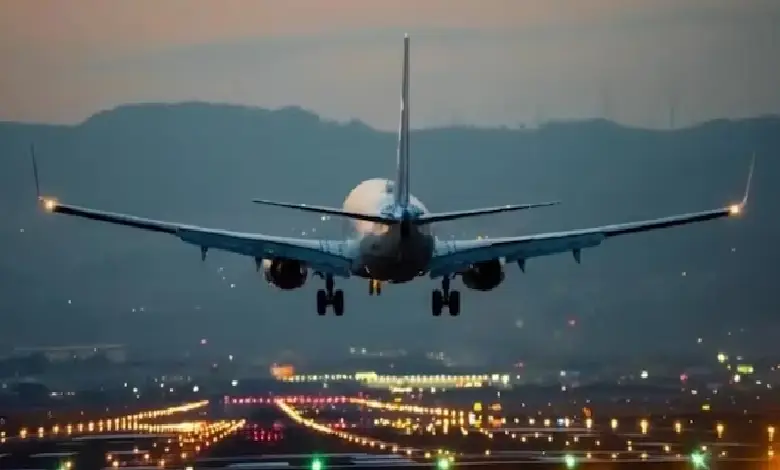 The Directorate General of Civil Aviation (DGCA) has asked all commercial airlines to ensure that aircraft window shades.