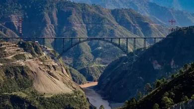 India has begun work to boost reservoir holding capacity at two hydroelectric projects in the Himalayan region of Kashmir.