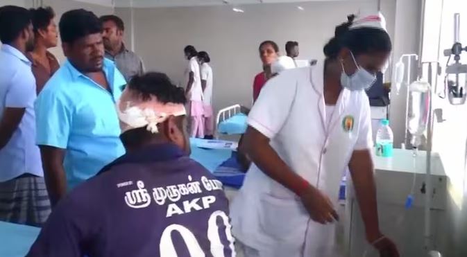 In a shocking incident, more than 30 fishermen from Nagapattinam district in Tamil Nadu were allegedly attacked by a group of Sri Lankan pirates on Friday while fishing off the Coromandel coast.