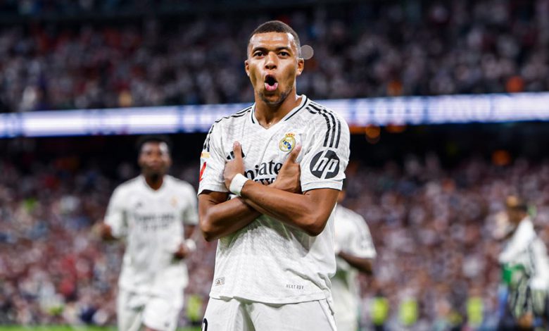 La Liga 2024-25 top scorers: Kylian Mbappé, Lewandowski, and Raphinha celebrate goals in Spanish league