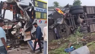 Maharashtra Bus Crash 2 Dead and Nearly 20 Injured On Latur-Solapur Highway ( WATCH )