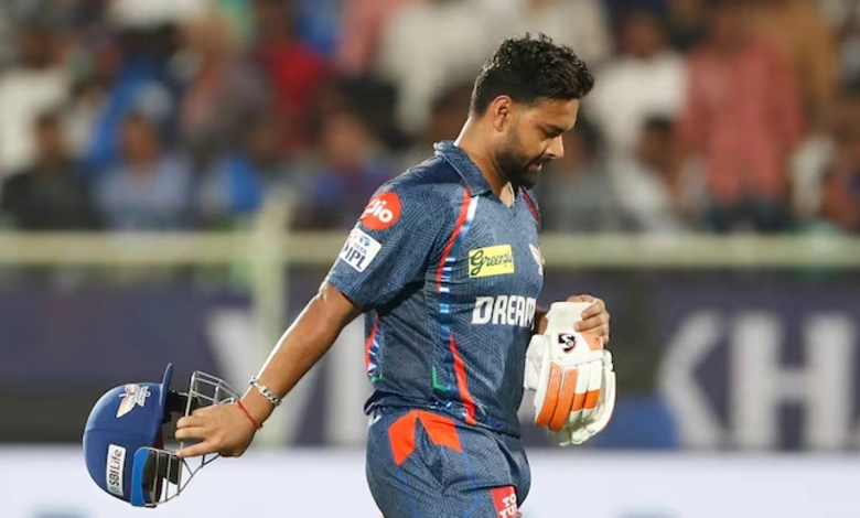 Sehwag Urges Pant to Seek Dhoni’s Guidance Amid IPL Struggles