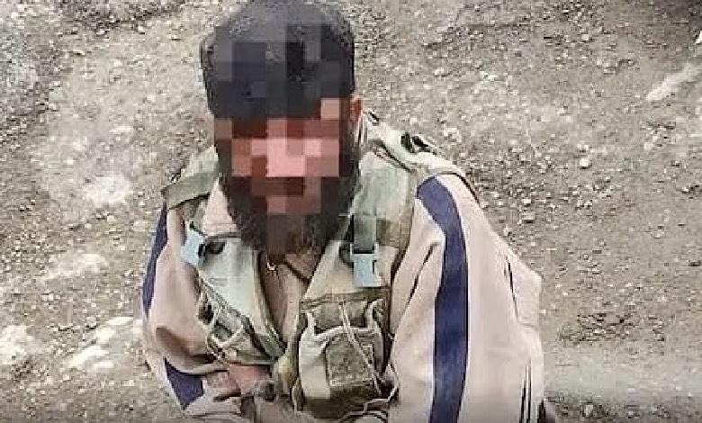 Arrest near Pahalgam attack site. Man with bulletproof gear detained. Terror link suspected.