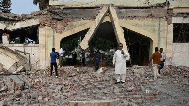 US Lahore shelter advisory. India-Pakistan drone conflict escalates near Lahore. Consulate urges caution.