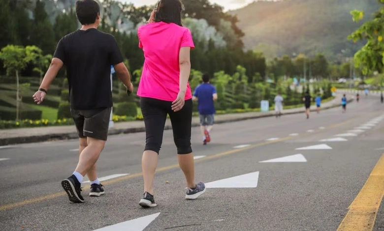 Morning or Evening Walks: Which Time Boosts Your Health Best?