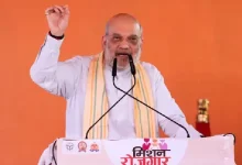Union Home Minister Amit Shah opened another front by asserting that those who speak English in the country would soon feel ashamed.