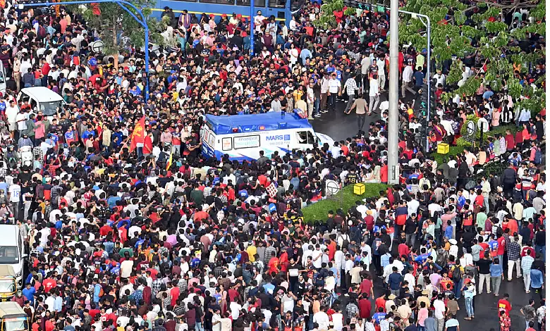 A full city victory parade covering major stretches of Bengaluru - from Vidhana Soudha to MG Road and beyond - was originally suggested by the city police.