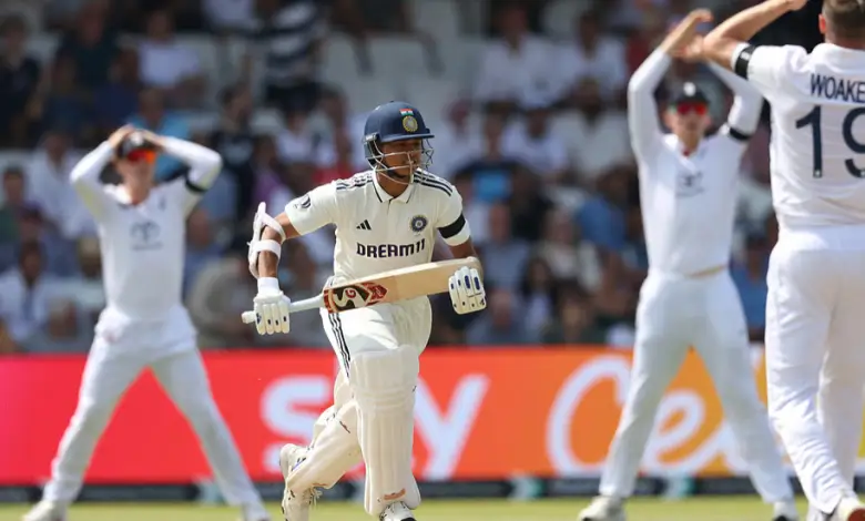 Yashasvi Jaiswal and fellow opener KL Rahul gave India a very solid start with a 91-run partnership against England in the first Test.
