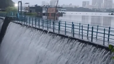 Mumbai’s Powai Lake Overflows as Heavy Rains Soak City