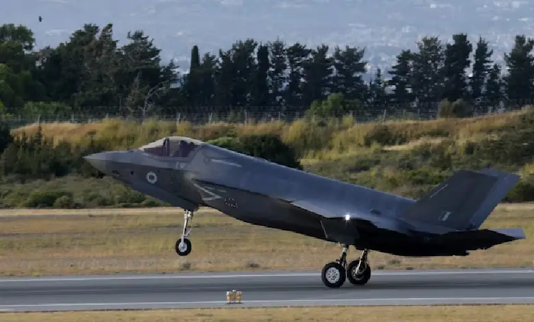 A United Kingdom (UK) Navy F-35 fighter jet made an emergency landing at Kerala's Thiruvananthapuram International Airport on Saturday.