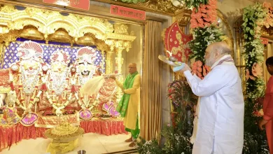Amit Shah Performs Mangla Aarti as Devotees Throng Jagannath Temple for Ahmedabad 148th Rath Yatra