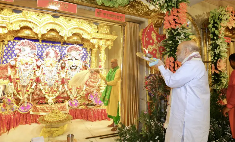 Amit Shah Performs Mangla Aarti as Devotees Throng Jagannath Temple for Ahmedabad 148th Rath Yatra