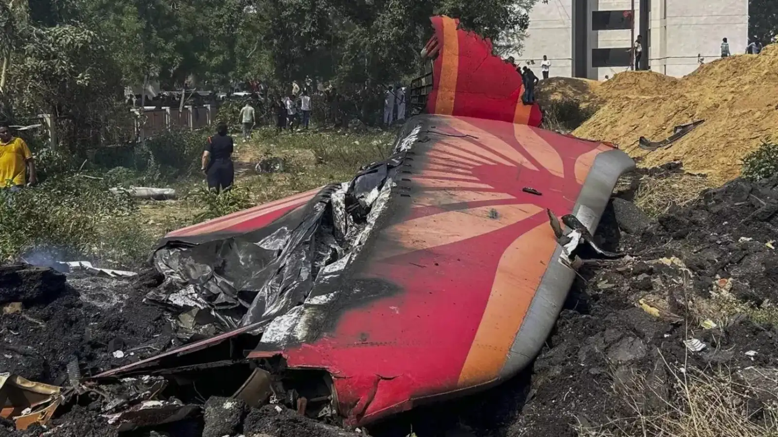 Minister Responds to Air India Crash Report: 'Avoid Hasty Judgments… 'We have most wonderful pilots'