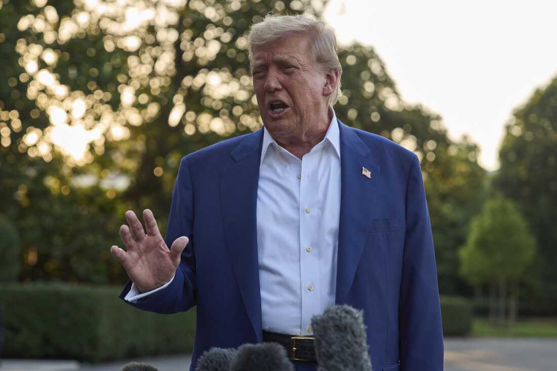 Trump Warns of 'Very High' Pharma Tariffs by Aug 1, Threatens Rates Up to 200%