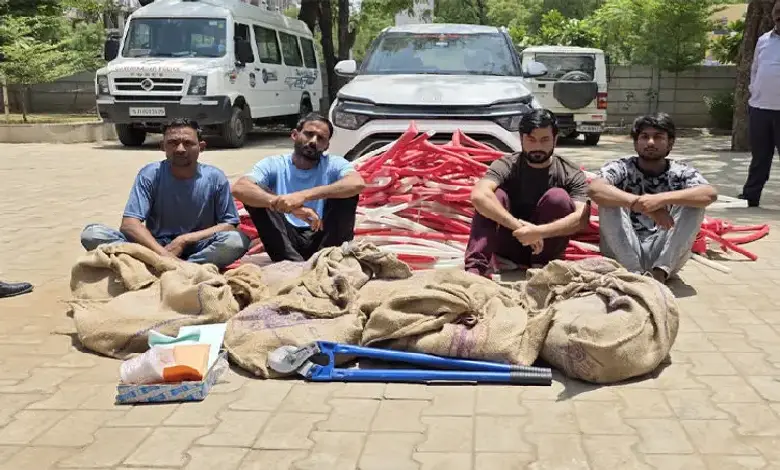 Gandhinagar police arrest metro cable theft suspects from Khekda Gang with seized copper wire and stolen items.