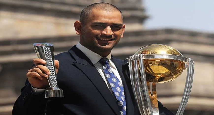 Cricket Legends Dhoni, Hayden, Mir Enter ICC Hall of Fame Ahead of WTC Final