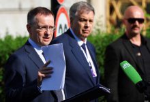 Russian and Ukrainian delegations in Istanbul peace talks