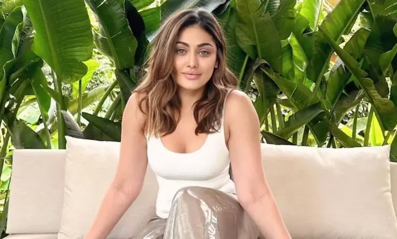 Celebs grief over the sudden death of Shefali Jariwala