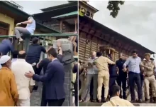 Omar Abdullah Scales Wall Amid House Arrest To Reach Martyrs’ Graveyard