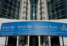 A video showing a Kannada-speaking woman confronting a Canara Bank official in Chikkamagaluru.