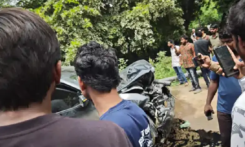 A serious accident has come to light in the Randesan area of Gandhinagar.