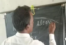 A shocking video showing teachers at a government school in Chhattisgarh’s Balrampur district struggling to spell basic words like eleven.