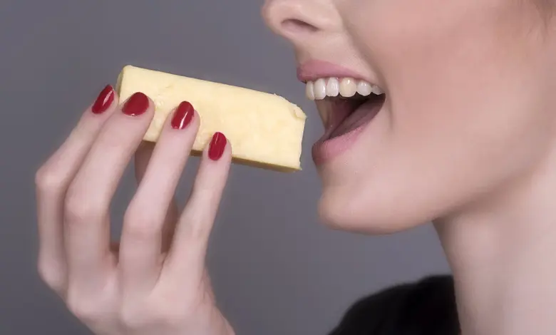 Could Your Late-Night Cheese Snack Be Causing Nightmares?