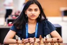 After returning from Georgia as the youngest ever Women’s World Chess Champion, 19-year-old Divya Deshmukh of Nagpur has dedicated her newly earned Grandmaster (GM) title to her late coach Rahul Joshi.