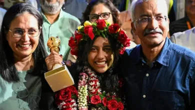 After returning from Georgia as the youngest ever Women’s World Chess Champion, 19-year-old Divya Deshmukh of Nagpur has dedicated her newly earned Grandmaster (GM) title to her late coach Rahul Joshi.