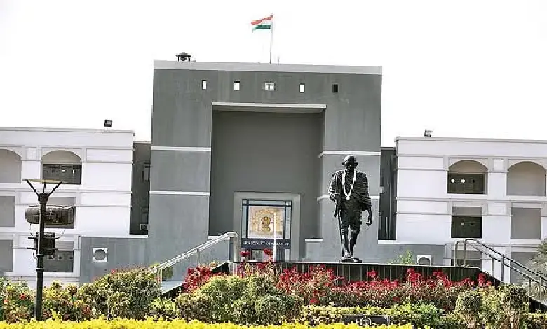 Man fined ₹1 lakh by Gujarat High Court for joining virtual court hearing from toilet, contempt of court action initiated