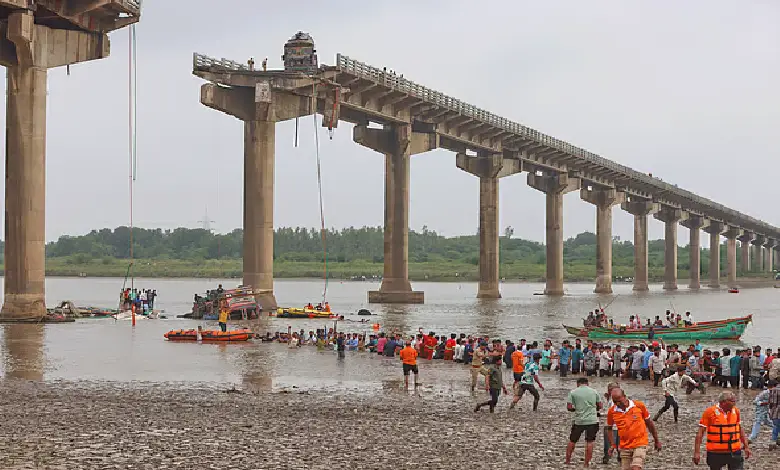 The deadly bridge collapse on the Mahisagar River in Gujarat's Vadodara district occurred due to crushing of pedestal and articulation joints.