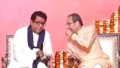 Uddhav Thackeray, after 20 years of political estrangement, Raj Thackeray mounted a fierce attack on Maharashtra Chief Minister Devendra Fadnavis.