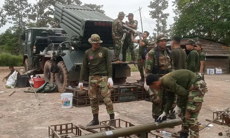 Thailand-Cambodia Border Violence Kills 14, Forces Thousands to Flee
