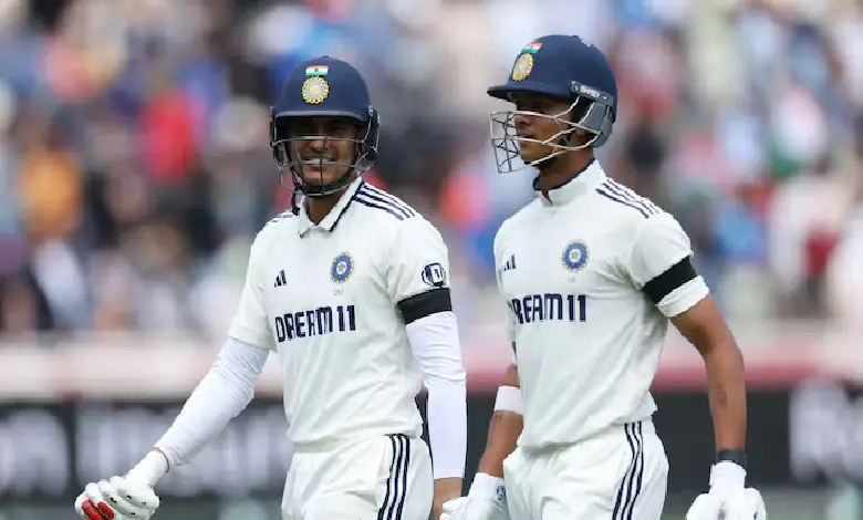 Match Evenly Poised After First Two Hours: India 98/2 at Lunch