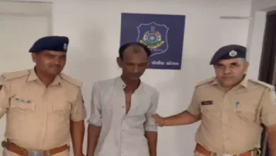 Acid attack on female Home Guard in Kalol by rickshaw driver during traffic duty, highlighting threats to law enforcement personnel.