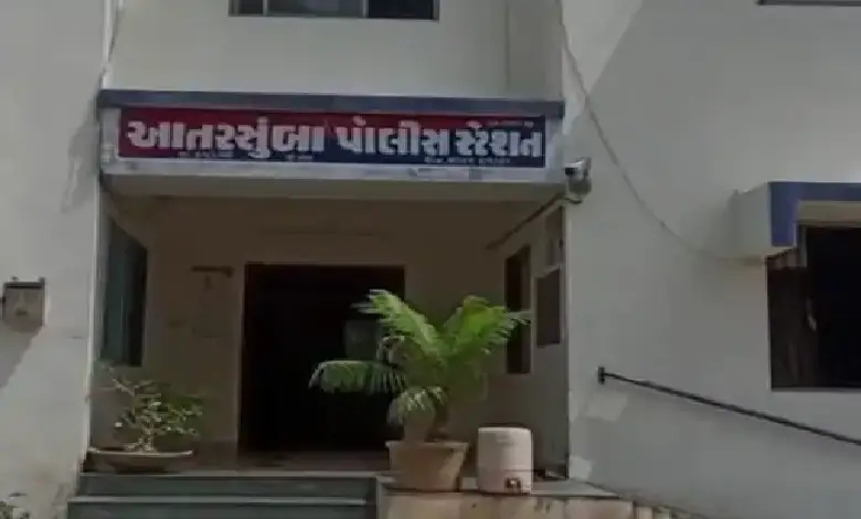 Kheda father arrested for killing daughter by throwing her into canal due to son preference, police investigate shocking incident