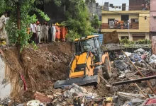 Eight people, including two young children, lost their lives when a portion of a wall collapsed in Delhi’s Hari Nagar area, in Jaitpur, during heavy rainfall on Saturday morning.