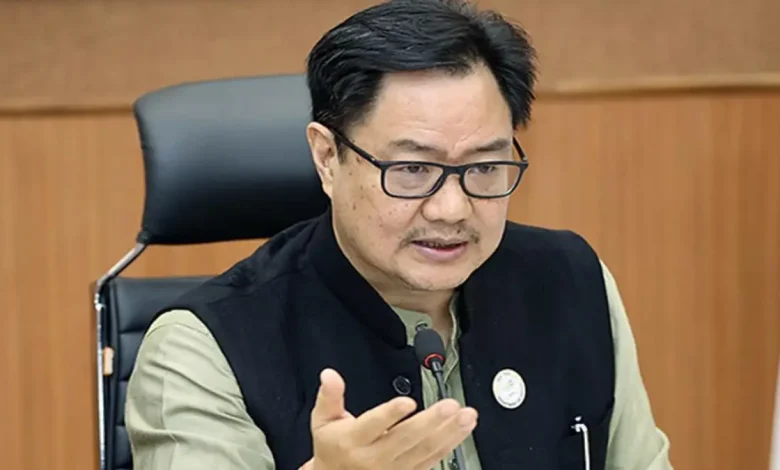 : Union Minister Kiren Rijiju on Monday hit out at Sayeda Hameed, a former Planning Commission member under the Manmohan Singh government, for supporting Bangladeshis in India, calling her remarks misleading.